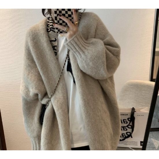 Korean version of the new lazy all-match loose solid color sleeve knitted sweater cardigan jacket